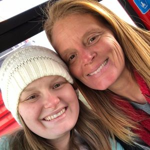 Meet your Posher, Lori